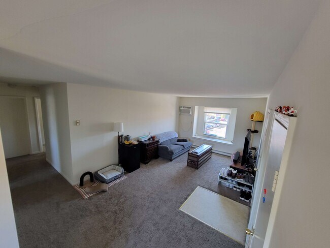 Living Room - 1829 Grayland St