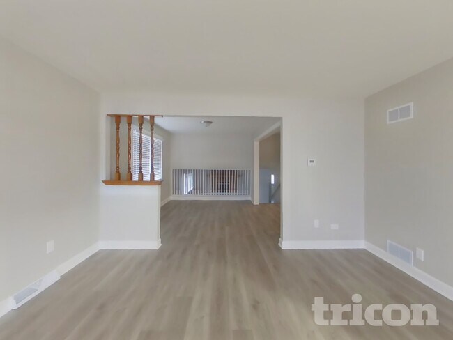 Foto del edificio - 11050 Parkside Ave