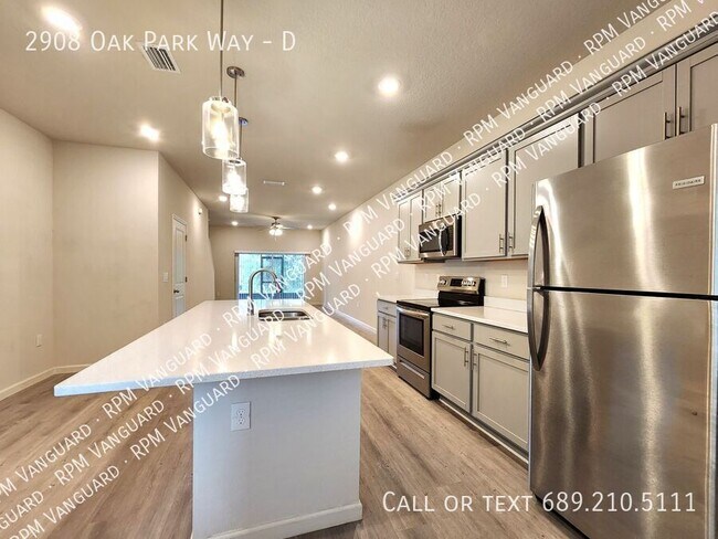 Foto del edificio - 2908 Oak Park Way