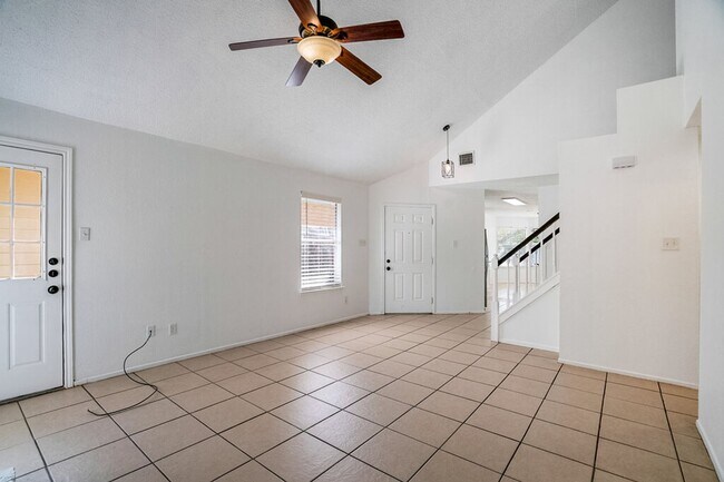 Building Photo - 16827 Whitebrush Loop