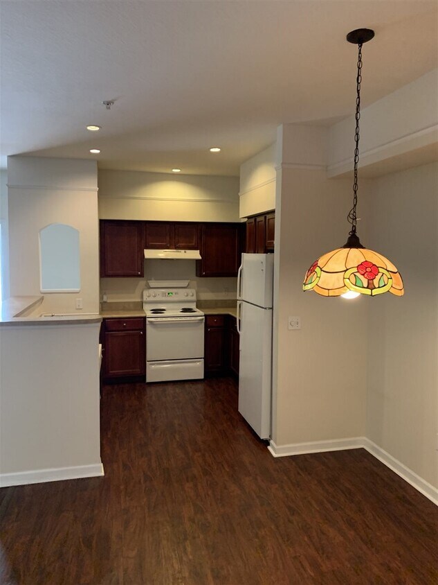 Foto principal - 2801 Chancellorsville Dr