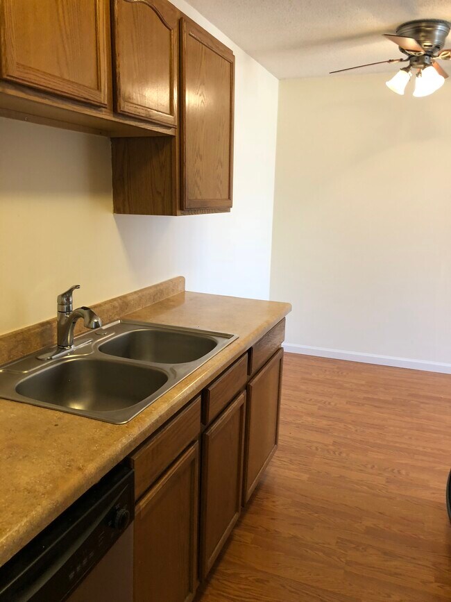 Foto del edificio - 5315 Minnehaha Ave
