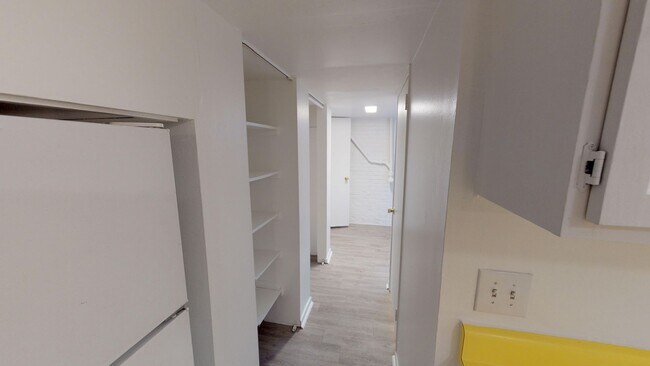Foto del edificio - Charming Apartment Near Wash Park