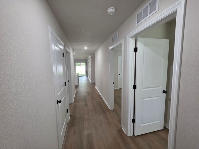Building Photo - 67 Slumber Meadow Trail