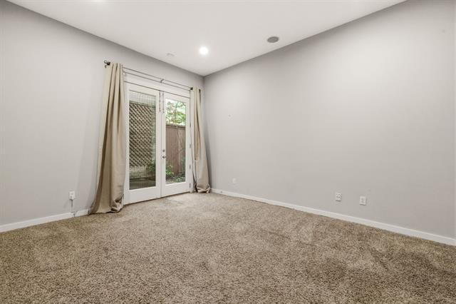 Foto del edificio - 3925 Gilbert Ave