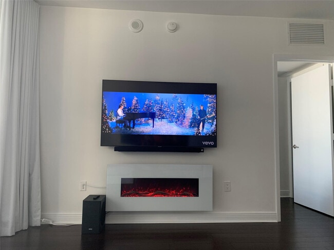 Foto del edificio - 495 Brickell Ave