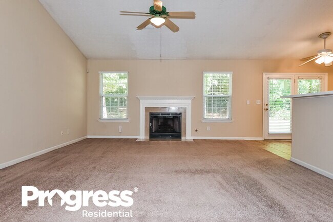 Foto del edificio - 2722 Wilding Green Ln
