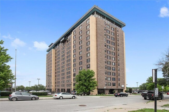 700 E 8th St, Kansas City, MO 64106 Apartments - 700 E 8th St Kansas ...