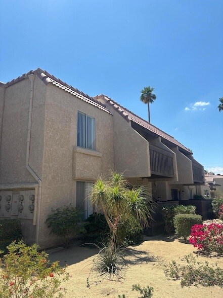 Foto principal - 44260 Monroe St