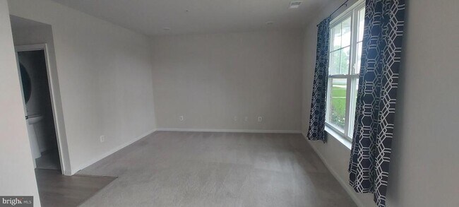 Foto del edificio - 2581 Grangemill Ln