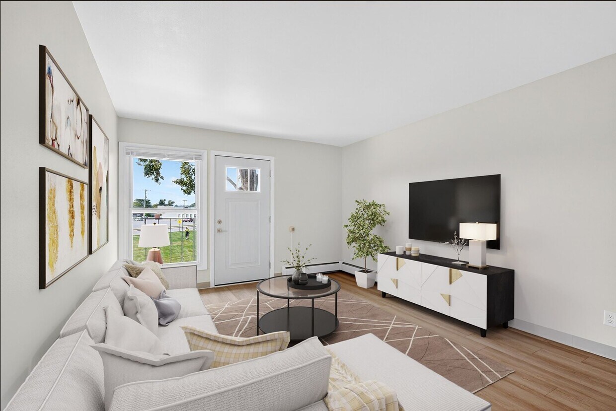 Foto principal - 96 East Apartments