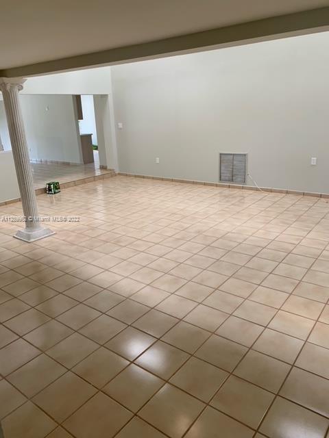 Building Photo - 3831 SW 130th Ave