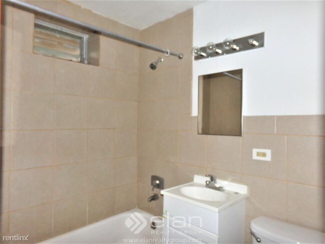 Foto del edificio - 4707 N Central Park Ave