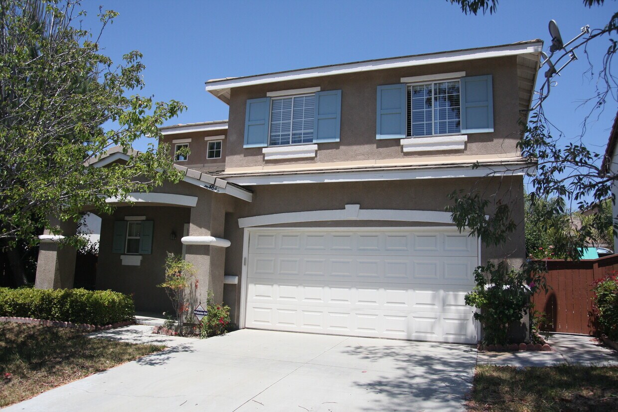 Foto principal - 42084 Orange Blossom Dr