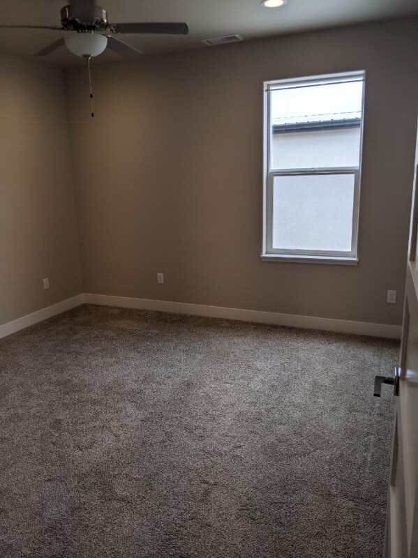 Building Photo - 2114 Emma Ln