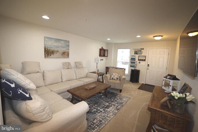 Foto del edificio - 130 Intrepid Ln