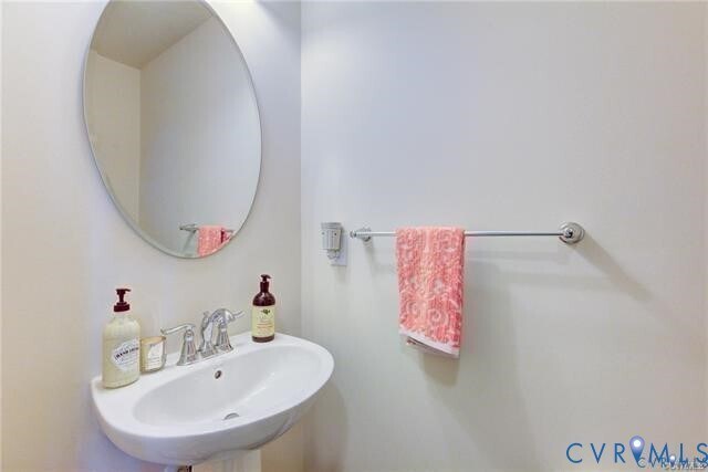 Foto del edificio - 8942 Ringview Dr