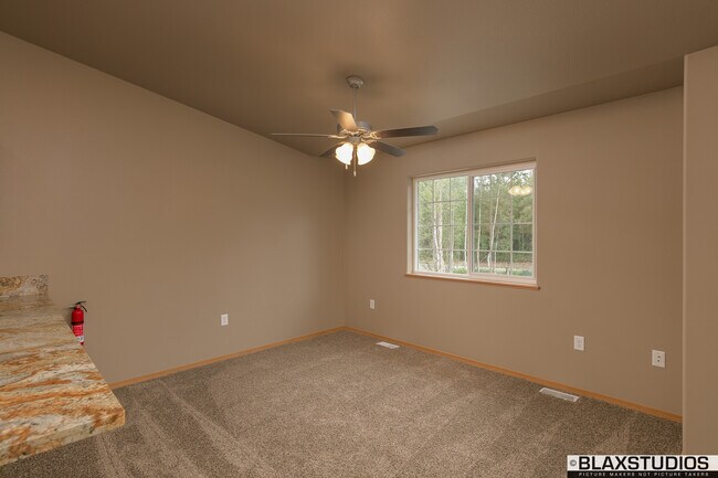Building Photo - 4727 N Baron St