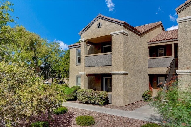 Building Photo - 2300 E Silverado Ranch Blvd