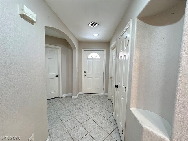 Foto del edificio - 5143 Briar Patch Way