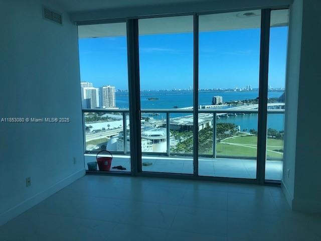 Building Photo - 888 Biscayne Blvd