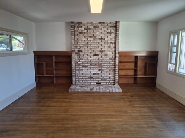 Building Photo - 1132 Sutter St