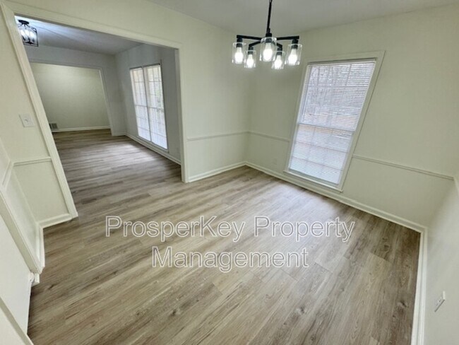 Building Photo - 3736 Winkfield Pl