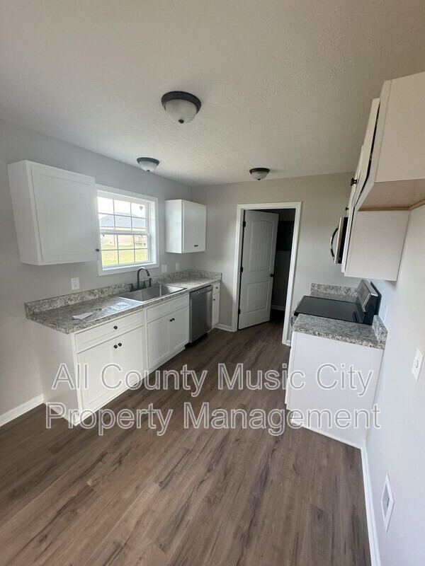 Building Photo - 1602 Alan Perryman Ave
