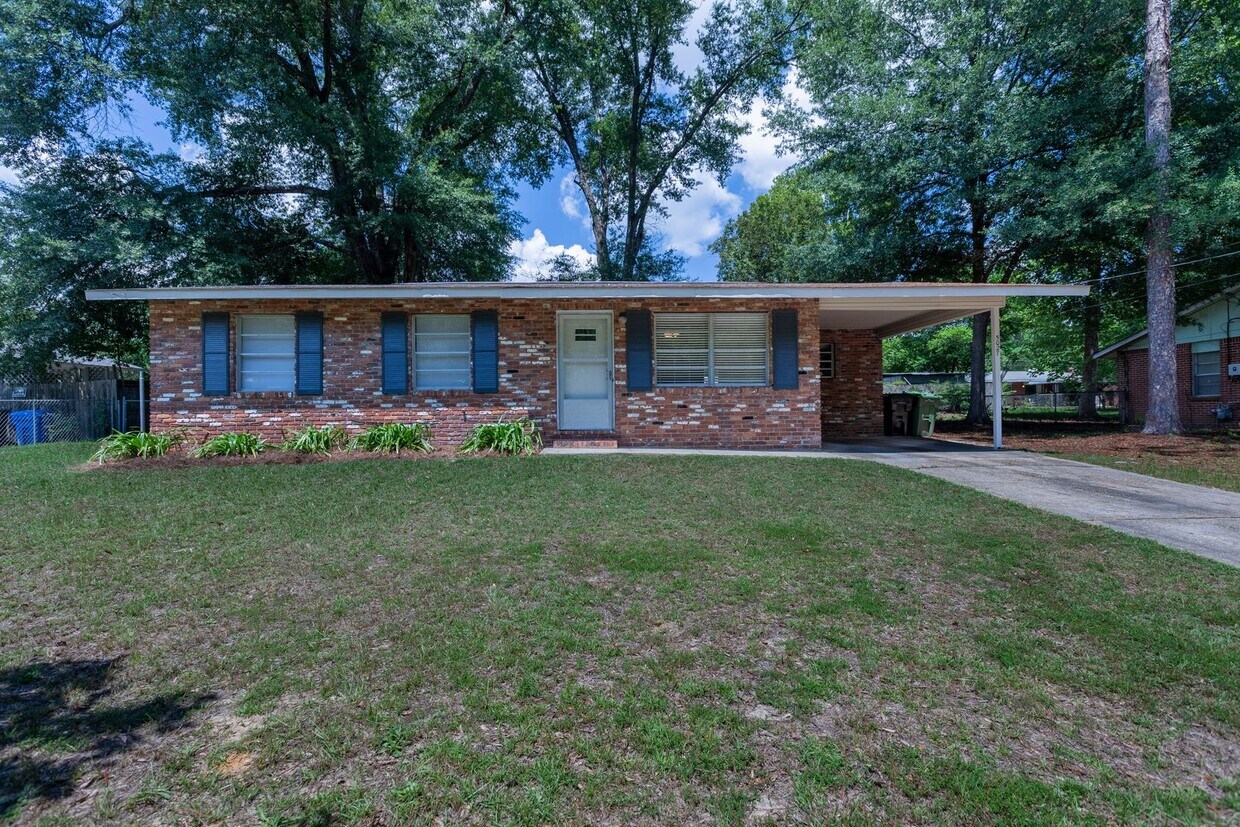 Foto principal - Newly Renovated 3/1.5 Home in East Columbus