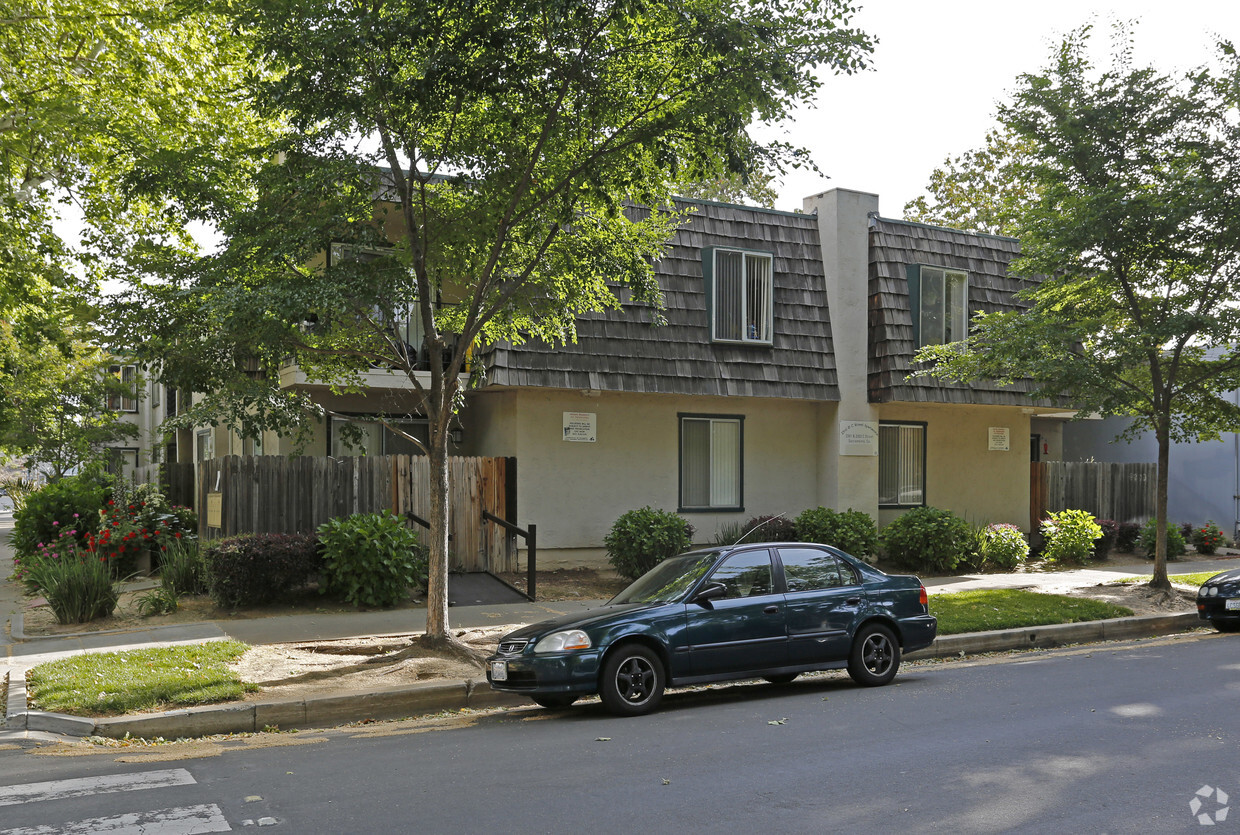 Foto principal - 23rd & C Street Apartments