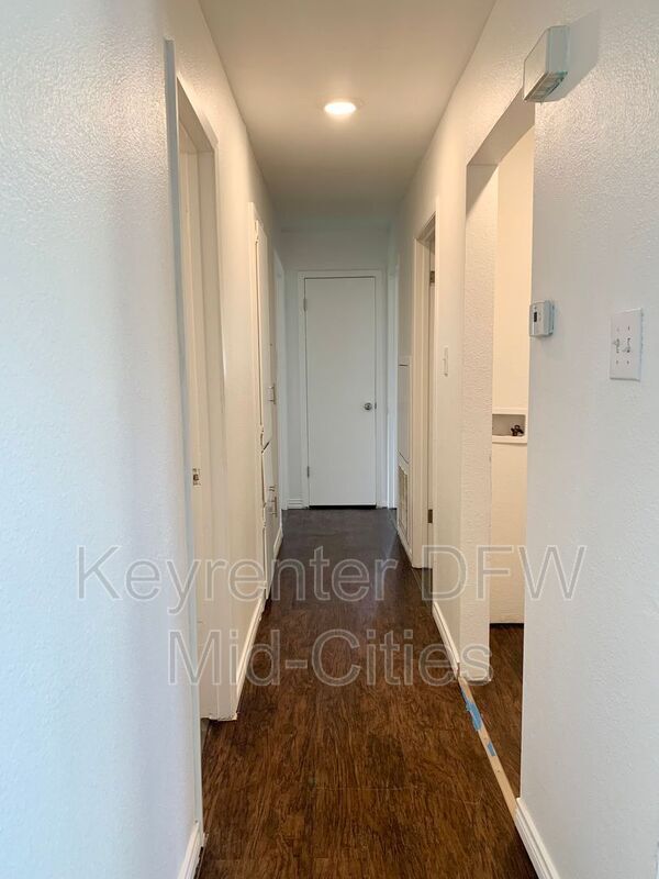 Foto del edificio - 1206 Curtis Dr