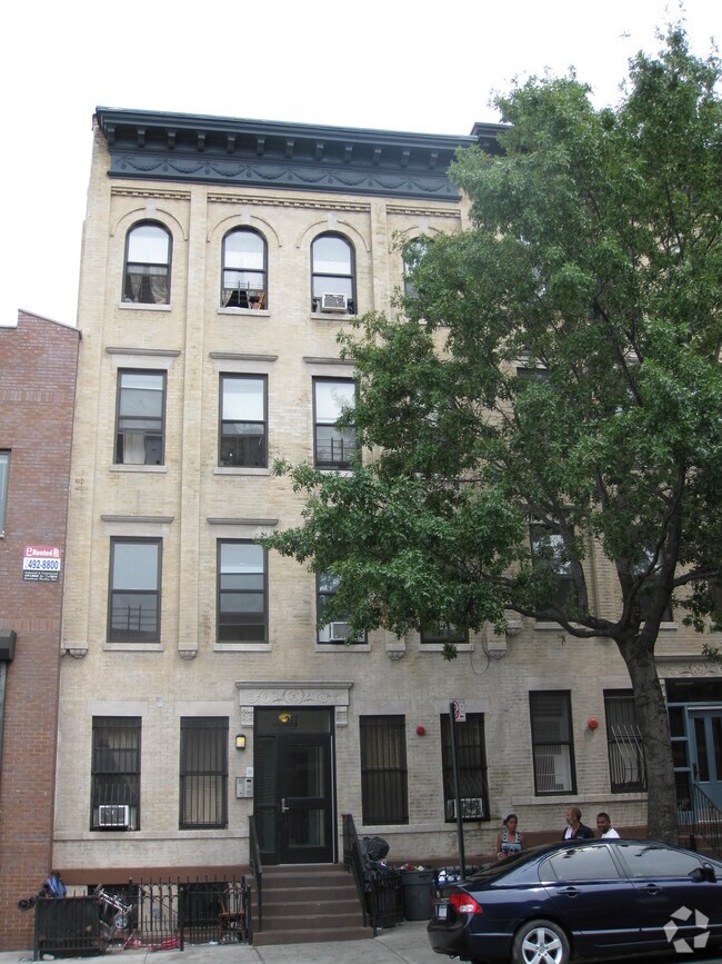 Building Photo - 217 50th St