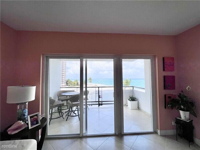 Foto del edificio - 2 br, 2 bath Condo - 1500 S Ocean Blvd Apt...