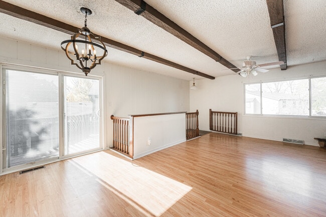 Building Photo - 1707 Cedarbrook Ct