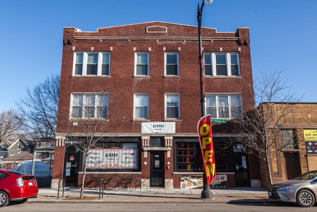 Primary Photo - 4551 N Pulaski Rd