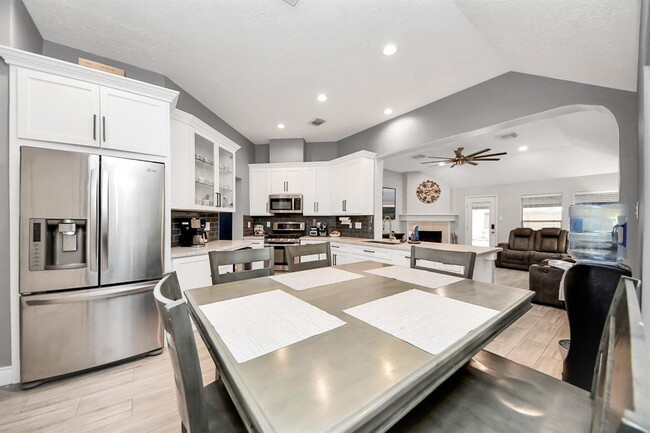 Foto del edificio - 2015 Dawn Crest Ct