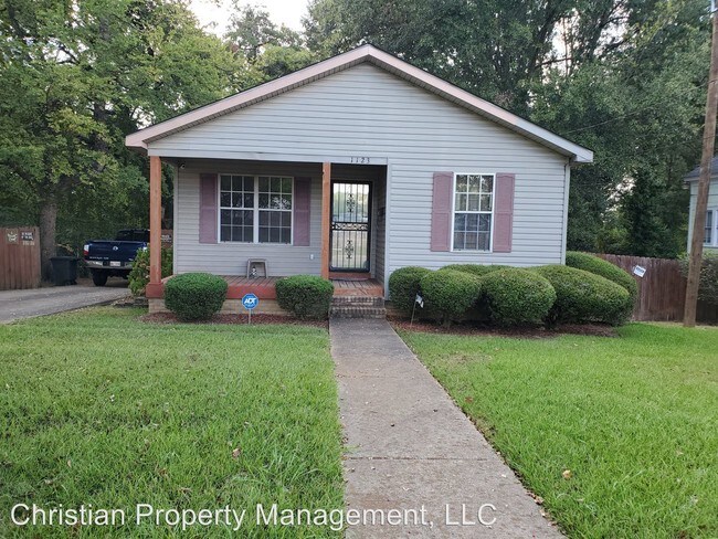 Building Photo - 3 br, 1 bath House - 1123 N West St