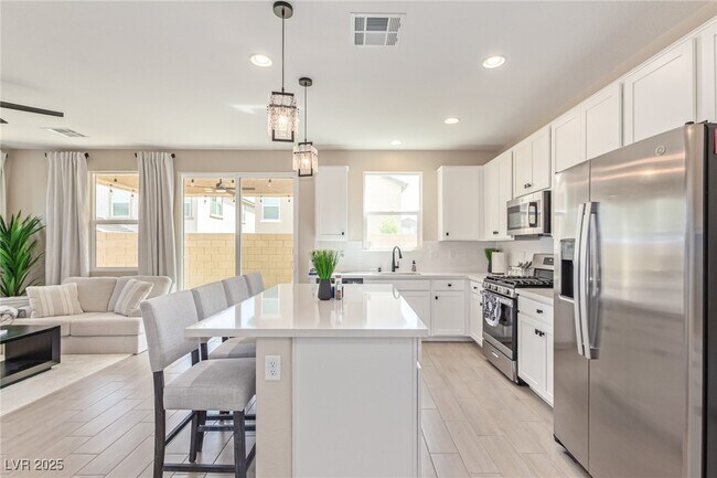Building Photo - 10212 Starlit Cyn Ct