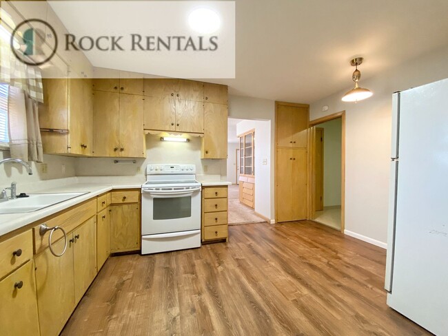 Foto del edificio - 228 E 5th Ave