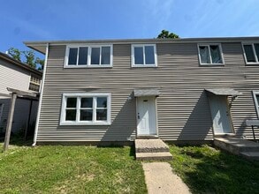 Building Photo - 340 Hickory St