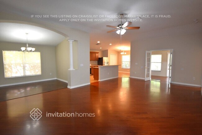 Building Photo - 6421 Bridgecrest Dr