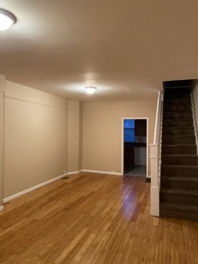 Foto del edificio - 4935 Ogden St