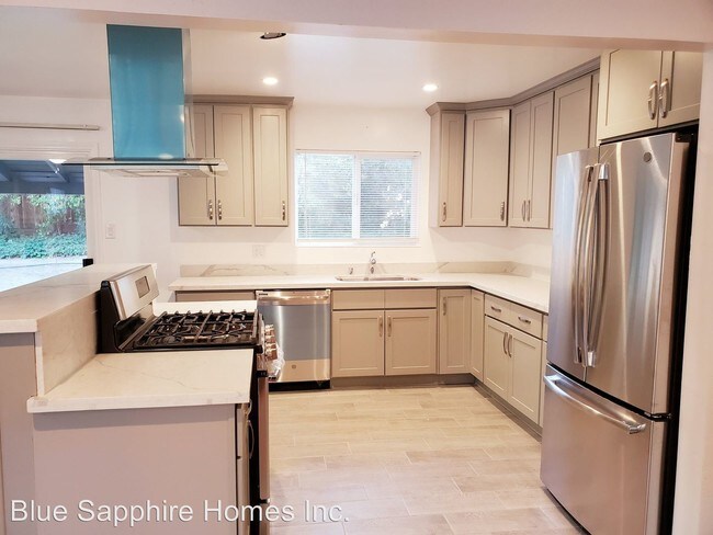 Building Photo - 3 br, 2 bath House - 75 Drake Ct