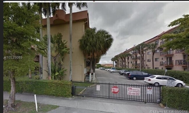 Foto del edificio - 5480 W 21st Ct