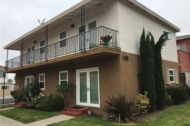 Foto del edificio - 1745 Orizaba Ave