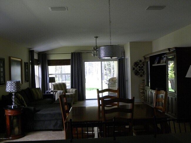 Foto del edificio - 31 Willow Winds Pkwy