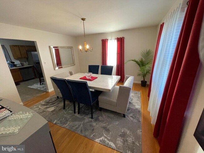 Foto del edificio - 11 Sparrow Hill Ct
