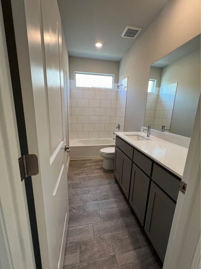 197 Attwater Rd, Rhome, TX 76078 House Rental in Rhome, TX