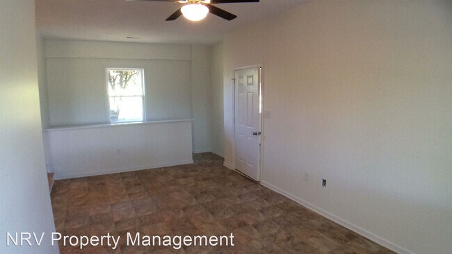 Building Photo - 3 br, 2 bath House - 7650 Pepper's Ferry Blvd