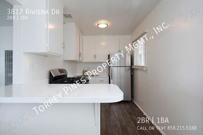 Foto del edificio - 3817 Riviera Dr